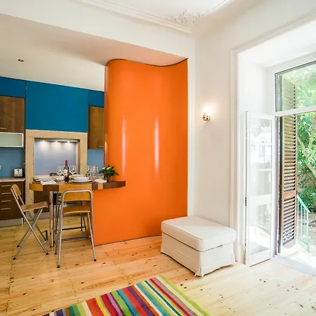 アパート Casa Da Laranjeira リスボン